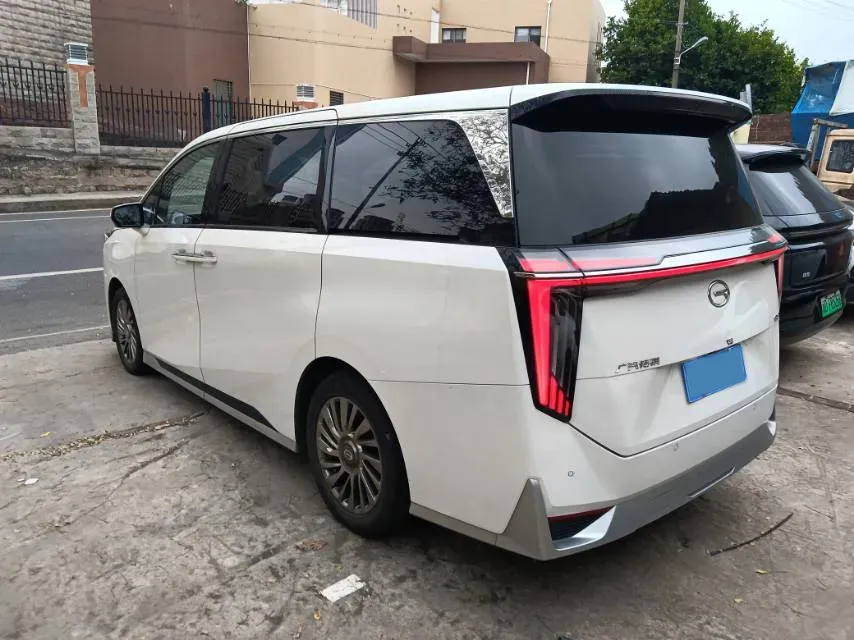 2023 GAC Trumpchi M8 2.0T 252HP L4 8AT,autocango,china used car exporter,china ev exporter,chinese used car exporter,chinese used ev exporter