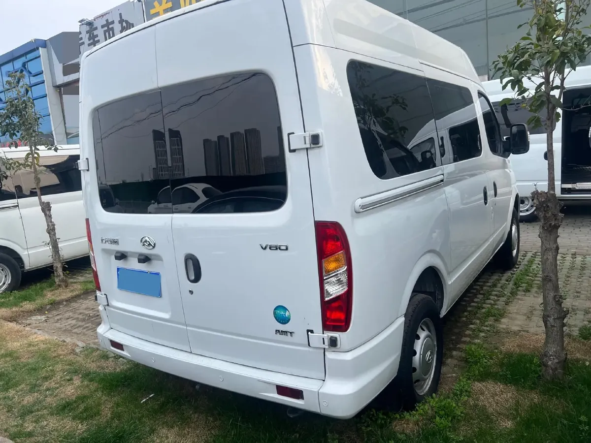 2023 DongFeng DFAC YuFeng 2.0T 136HP L4 6MT,autocango,china used car exporter,china ev exporter,chinese used car exporter,chinese used ev exporter