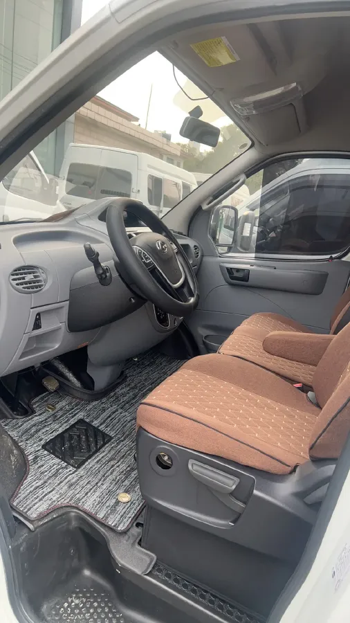 2023 DongFeng DFAC YuFeng 2.0T 136HP L4 6MT,autocango,china used car exporter,china ev exporter,chinese used car exporter,chinese used ev exporter