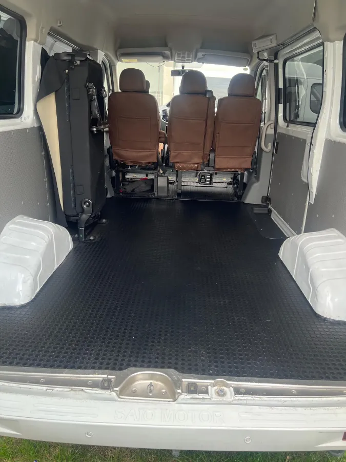 2023 DongFeng DFAC YuFeng 2.0T 136HP L4 6MT,autocango,china used car exporter,china ev exporter,chinese used car exporter,chinese used ev exporter