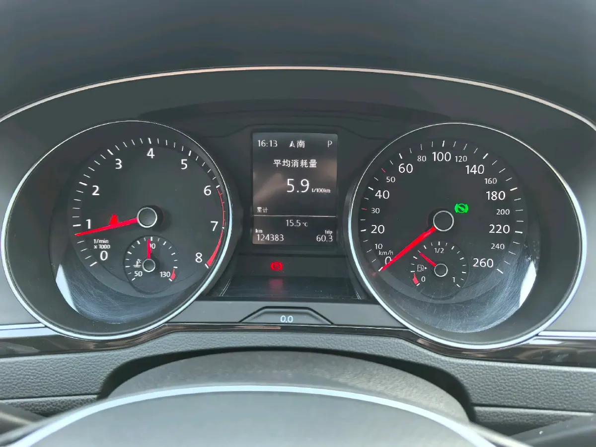 2018 Volkswagen Magotan 1.4T 150HP L4 7DCT,autocango,china used car exporter,china ev exporter,chinese used car exporter,chinese used ev exporter