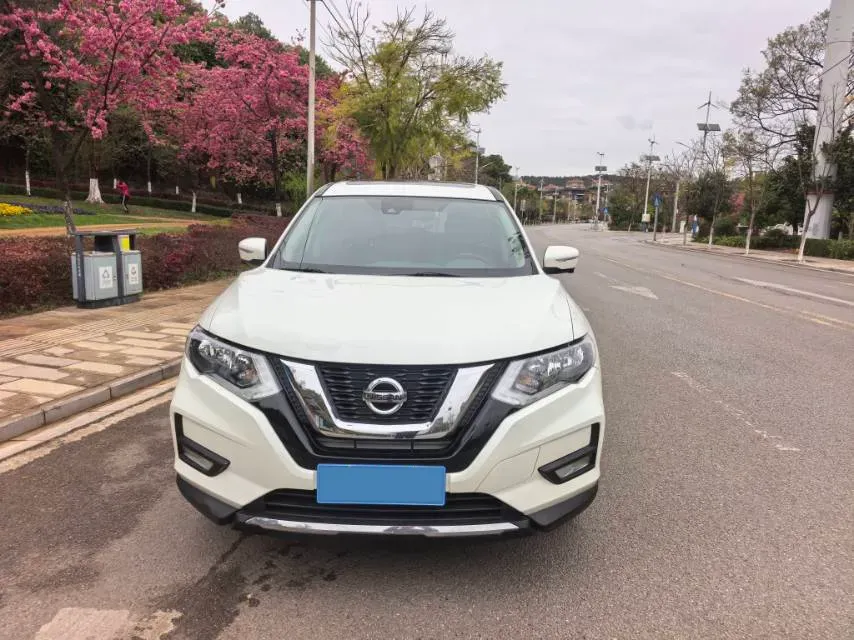 2020 Nissan X-Trail 2.0L 154HP L4 CVT,autocango,china used car exporter,china ev exporter,chinese used car exporter,chinese used ev exporter