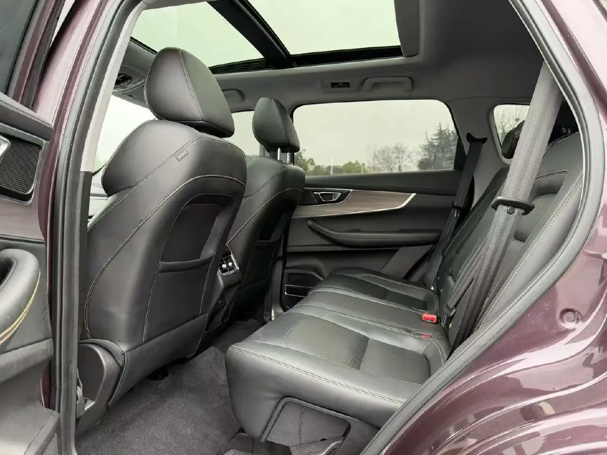 2019 Chery Tiggo 8 1.6T 197HP L4 7DCT,autocango,china used car exporter,china ev exporter,chinese used car exporter,chinese used ev exporter