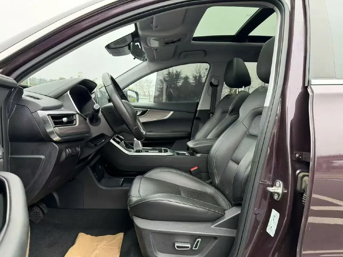 2019 Chery Tiggo 8 1.6T 197HP L4 7DCT,autocango,china used car exporter,china ev exporter,chinese used car exporter,chinese used ev exporter