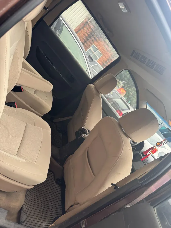 2016 WuLing HongGuang 1.5L 112HP L4 5MT,autocango,china used car exporter,china ev exporter,chinese used car exporter,chinese used ev exporter