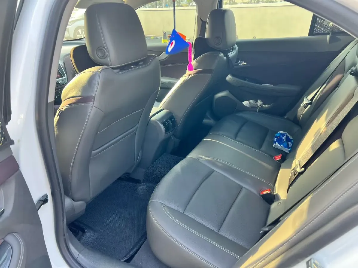 2018 Chevrolet Malibu 1.5T 170HP L4 6AT,autocango,china used car exporter,china ev exporter,chinese used car exporter,chinese used ev exporter