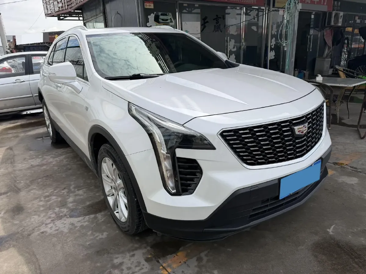 2021 Cadillac XT4 2.0T 237HP L4 9AT,autocango,china used car exporter,china ev exporter,chinese used car exporter,chinese used ev exporter