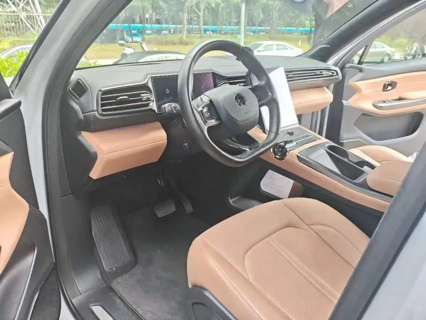2019 NIO ES6 BEV 70KWH,autocango,china used car exporter,china ev exporter,chinese used car exporter,chinese used ev exporter