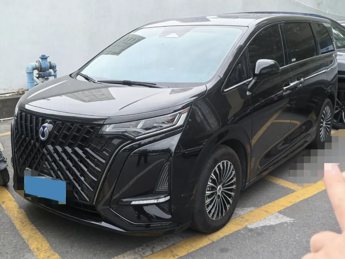 2024 Denza D9 1.5T 139HP L4 E-CVT PHEV 40KWH,autocango,china used car exporter,china ev exporter,chinese used car exporter,chinese used ev exporter
