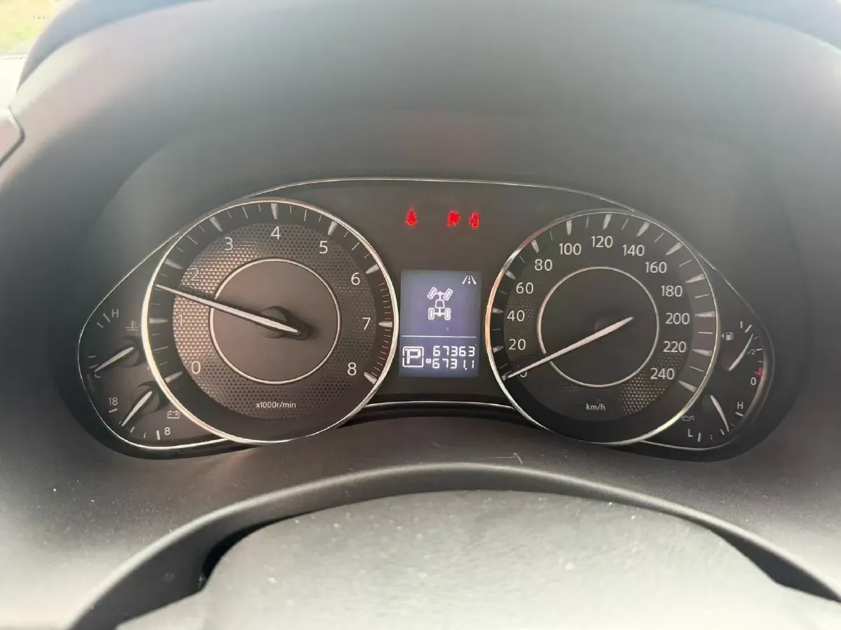 2018 Nissan Patrol 4.0L 279HP V6 7AT,autocango,china used car exporter,china ev exporter,chinese used car exporter,chinese used ev exporter