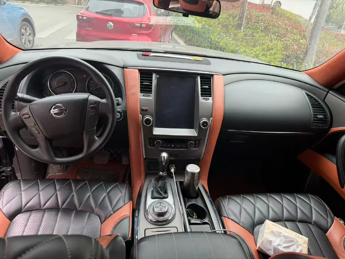 2018 Nissan Patrol 4.0L 279HP V6 7AT,autocango,china used car exporter,china ev exporter,chinese used car exporter,chinese used ev exporter