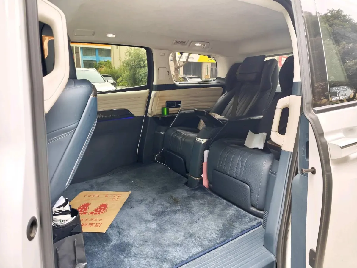 2023 Buick Century 2.0T 237HP L4 9AT,autocango,china used car exporter,china ev exporter,chinese used car exporter,chinese used ev exporter