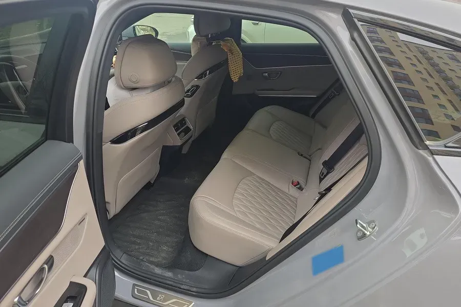 2025 BYD Han 1.5T 156HP L4 E-CVT PHEV,autocango,china used car exporter,china ev exporter,chinese used car exporter,chinese used ev exporter