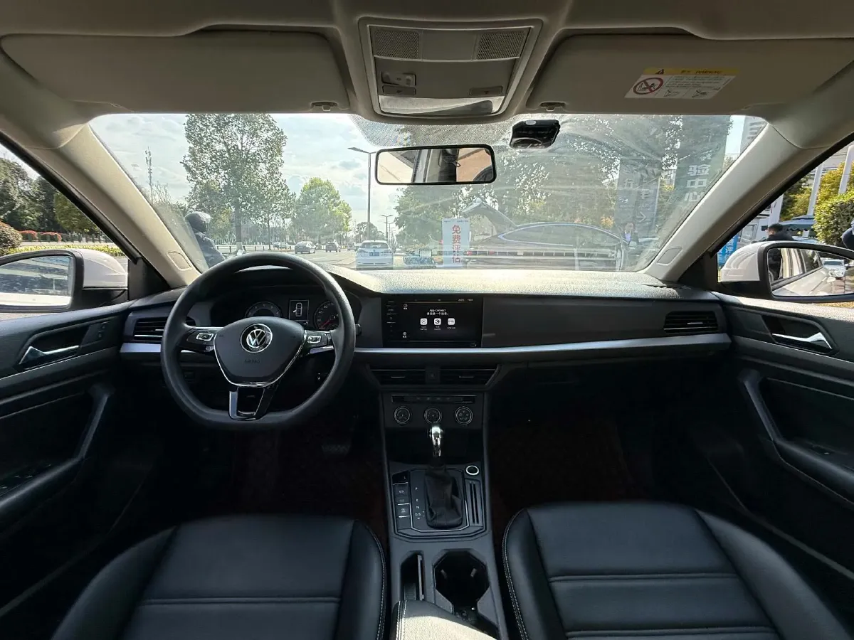 2019 Volkswagen Lavida 1.5L 113HP L4 6AT,autocango,china used car exporter,china ev exporter,chinese used car exporter,chinese used ev exporter