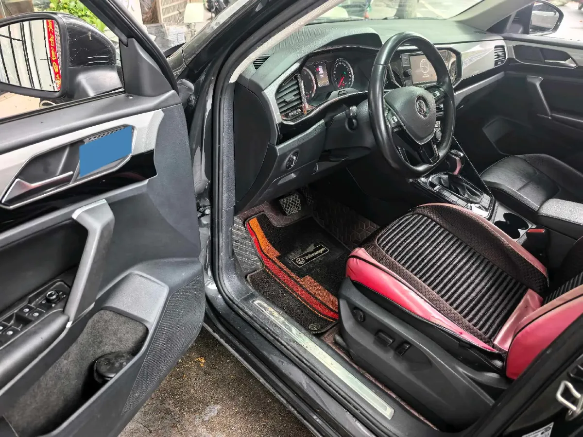 2019 Jeep Cherokee 2.0T 234HP L4 9AT,autocango,china used car exporter,china ev exporter,chinese used car exporter,chinese used ev exporter