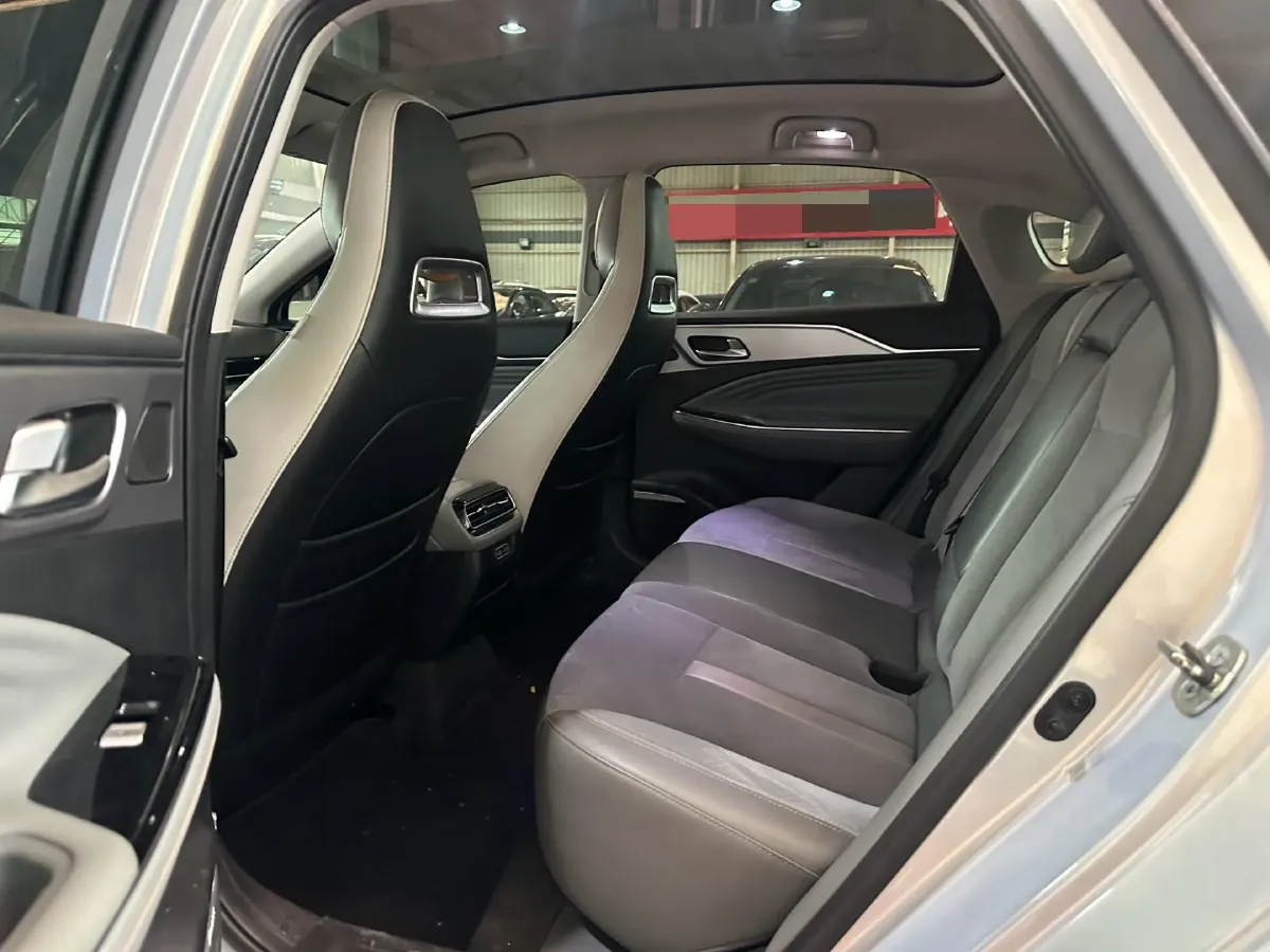 2022 ChangAn Oshan Z6 1.5T 170HP L4 6TCT PHEV 28.4KWH,autocango,china used car exporter,china ev exporter,chinese used car exporter,chinese used ev exporter