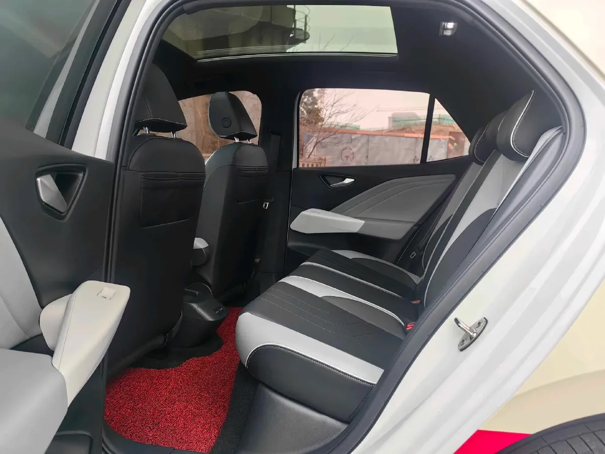 2025 Volkswagen ID.3 BEV 52.8KWH,autocango,china used car exporter,china ev exporter,chinese used car exporter,chinese used ev exporter