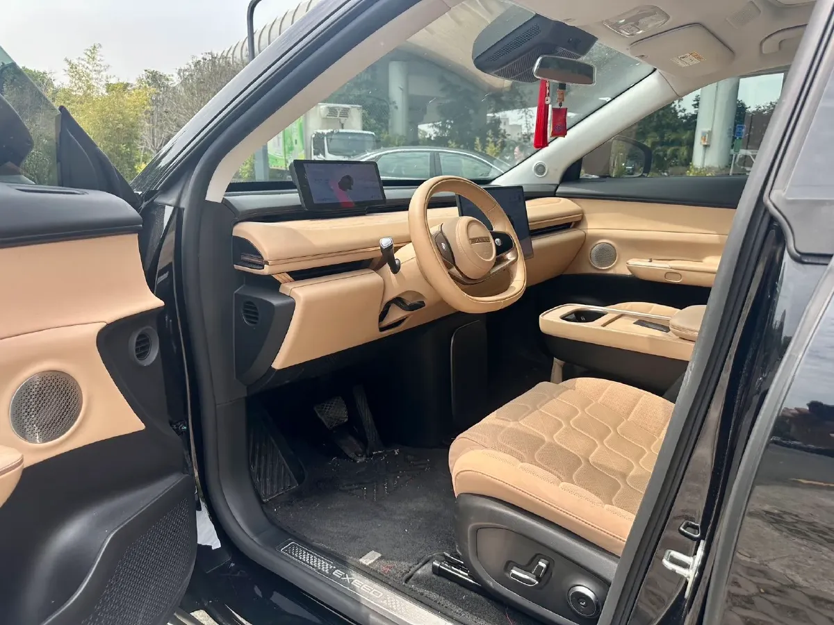 2024 Exceed Sterra ET REEV 156HP REEV 32KWH,autocango,china used car exporter,china ev exporter,chinese used car exporter,chinese used ev exporter