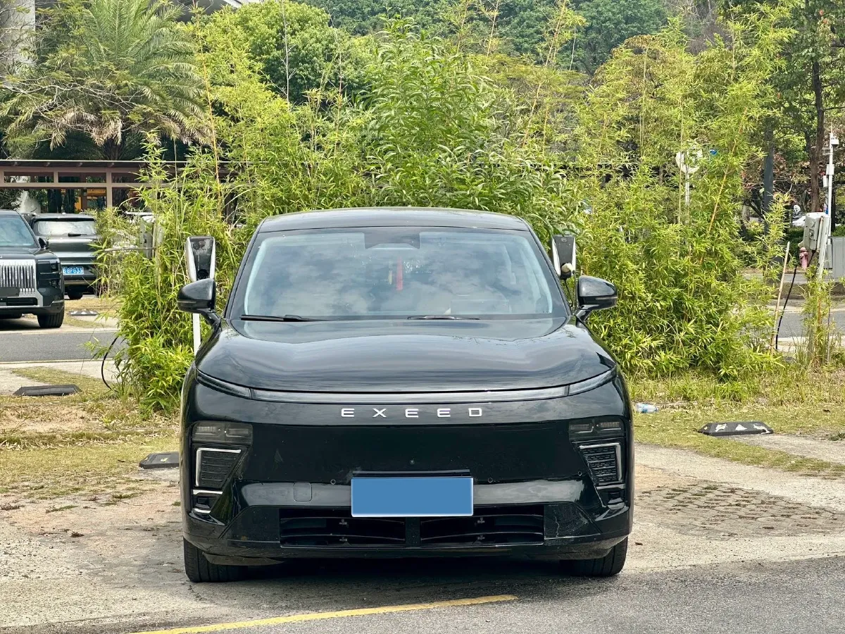 2024 Exceed Sterra ET REEV 156HP REEV 32KWH,autocango,china used car exporter,china ev exporter,chinese used car exporter,chinese used ev exporter