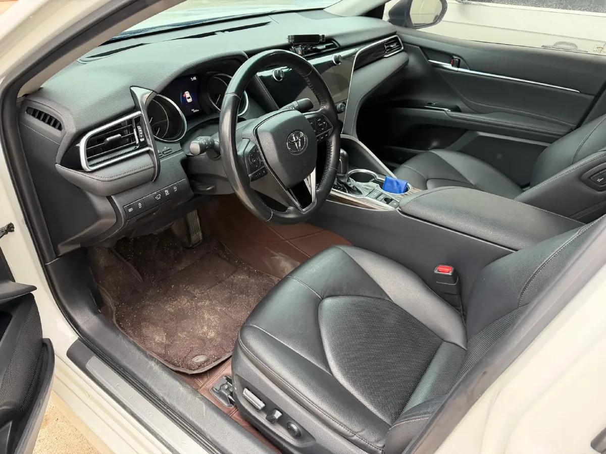 2019 Toyota Camry 2.5L 209HP L4 8AT,autocango,china used car exporter,china ev exporter,chinese used car exporter,chinese used ev exporter