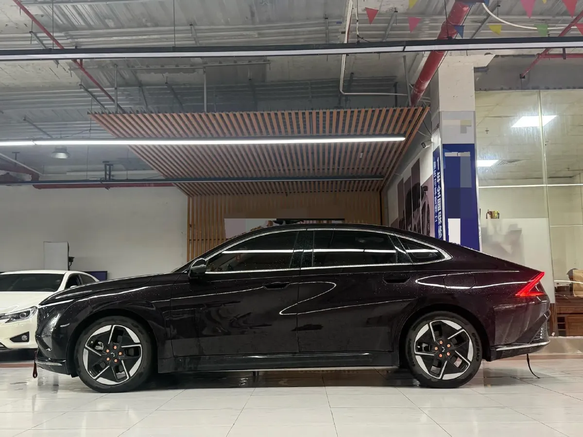 2023 WuLing XingGuang 1.5L 106HP L4 E-CVT PHEV 20.5KWH,autocango,china used car exporter,china ev exporter,chinese used car exporter,chinese used ev exporter