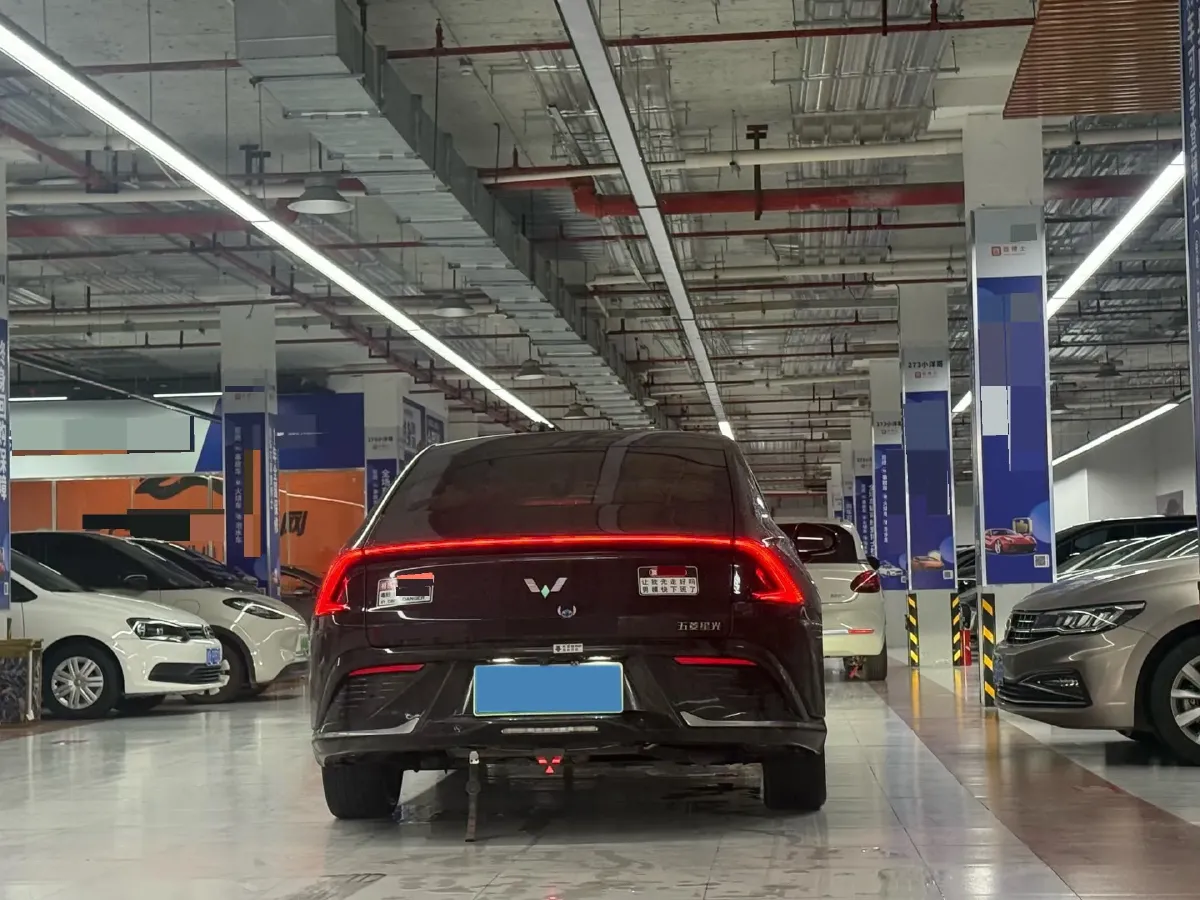 2023 WuLing XingGuang 1.5L 106HP L4 E-CVT PHEV 20.5KWH,autocango,china used car exporter,china ev exporter,chinese used car exporter,chinese used ev exporter