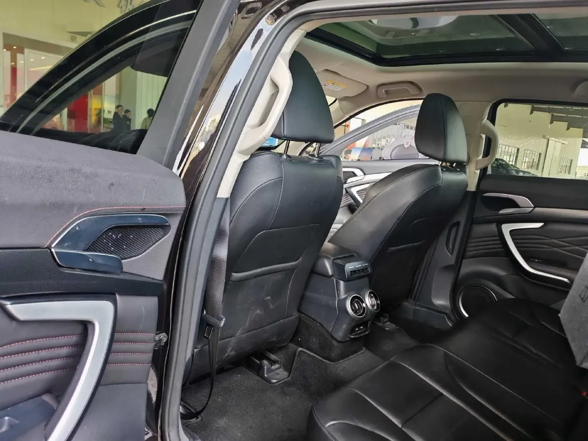 2018 WEY P8 2.0T 234HP L4 6DCT PHEV 12.96KWH,autocango,china used car exporter,china ev exporter,chinese used car exporter,chinese used ev exporter