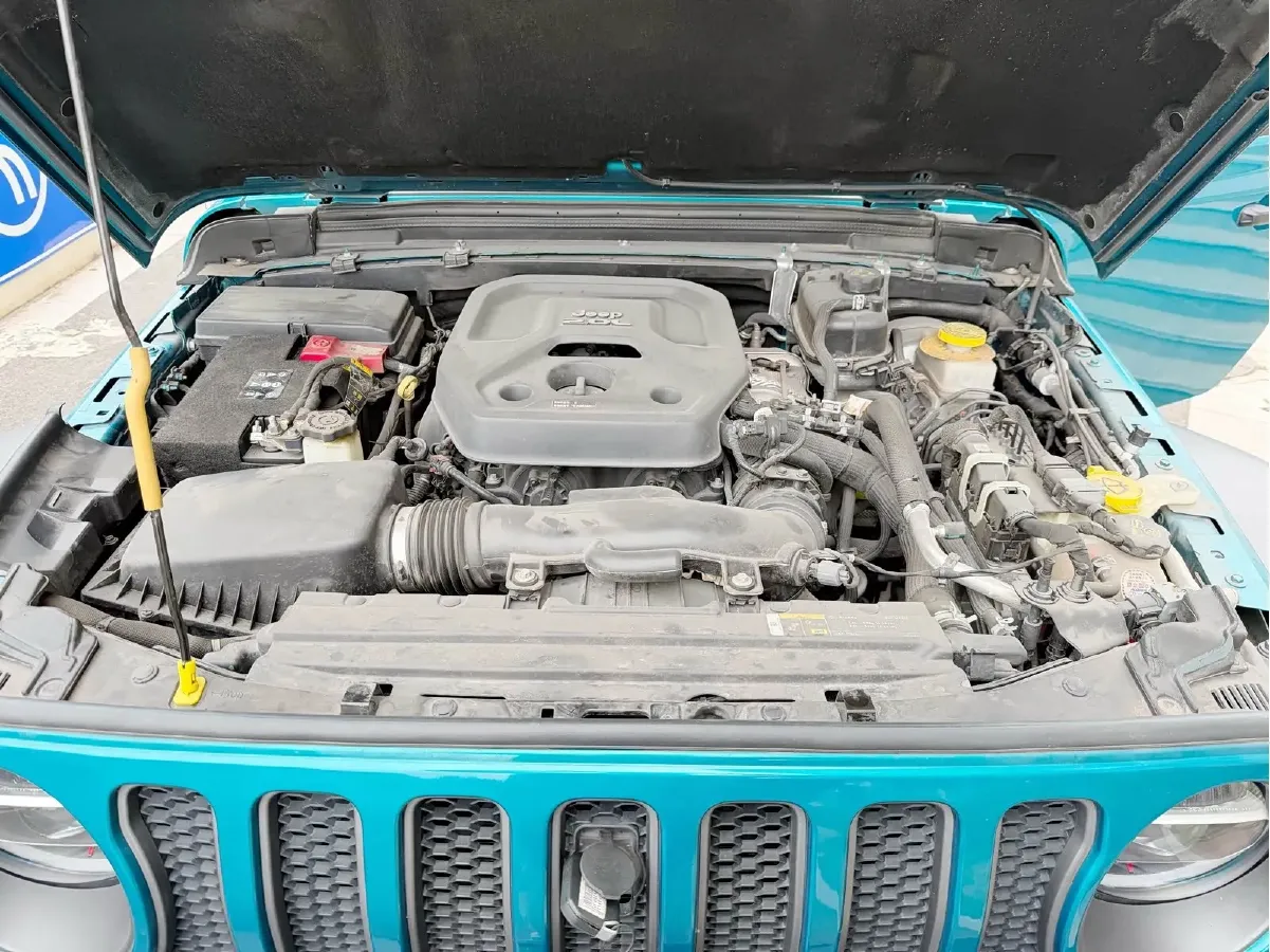 2019 Jeep Wrangler 2.0T 266HP L4 8AT,autocango,china used car exporter,china ev exporter,chinese used car exporter,chinese used ev exporter