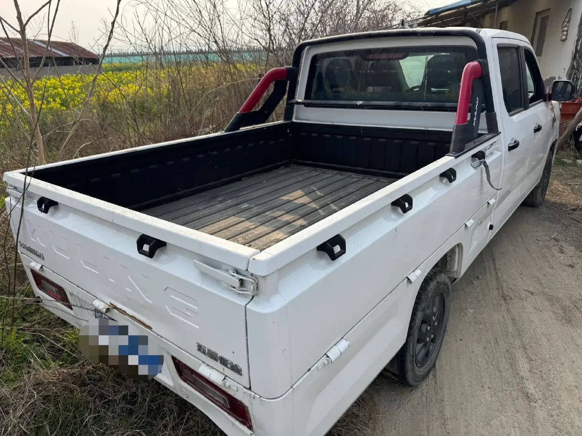 2021 WuLing ZhentTu 1.5L 99HP L4 5MT,autocango,china used car exporter,china ev exporter,chinese used car exporter,chinese used ev exporter