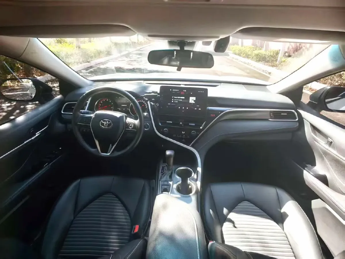 2022 Toyota Camry 2.0L 178HP L4 CVT,autocango,china used car exporter,china ev exporter,chinese used car exporter,chinese used ev exporter