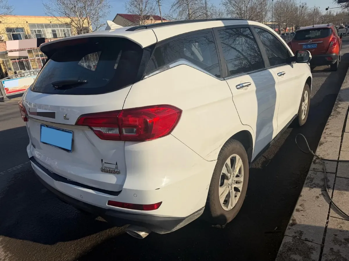 2019 Haval M6 1.5T 150HP L4 6MT,autocango,china used car exporter,china ev exporter,chinese used car exporter,chinese used ev exporter