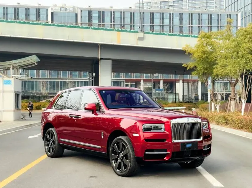 2018 Rolls-Royce Cullinan 6.7T 571HP V12 8AT,autocango,china used car exporter,china ev exporter,chinese used car exporter,chinese used ev exporter