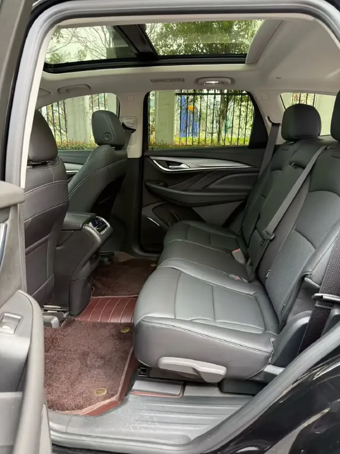 2022 Buick Enclave 2.0T 237HP L4 9AT,autocango,china used car exporter,china ev exporter,chinese used car exporter,chinese used ev exporter