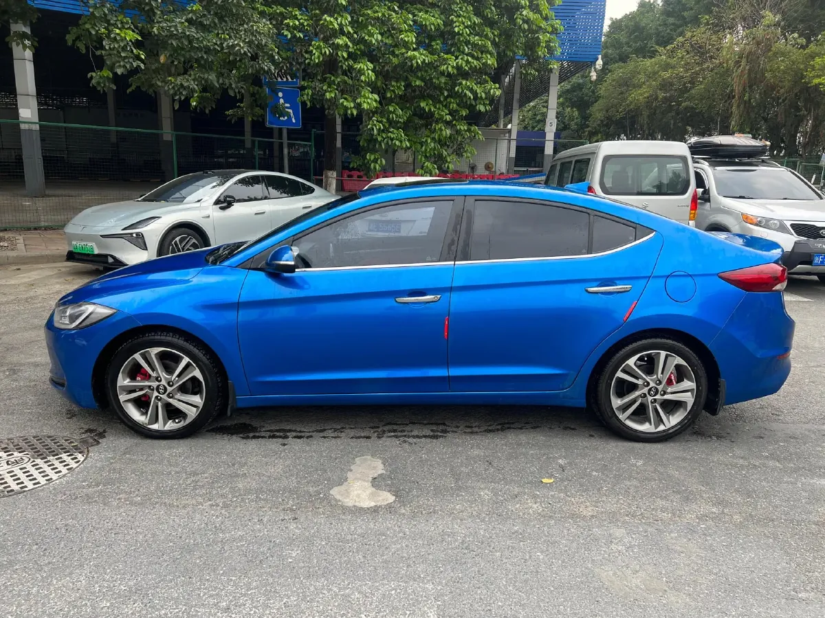 2016 Hyundai Elantra 1.6L 130HP L4 6AT,autocango,china used car exporter,china ev exporter,chinese used car exporter,chinese used ev exporter