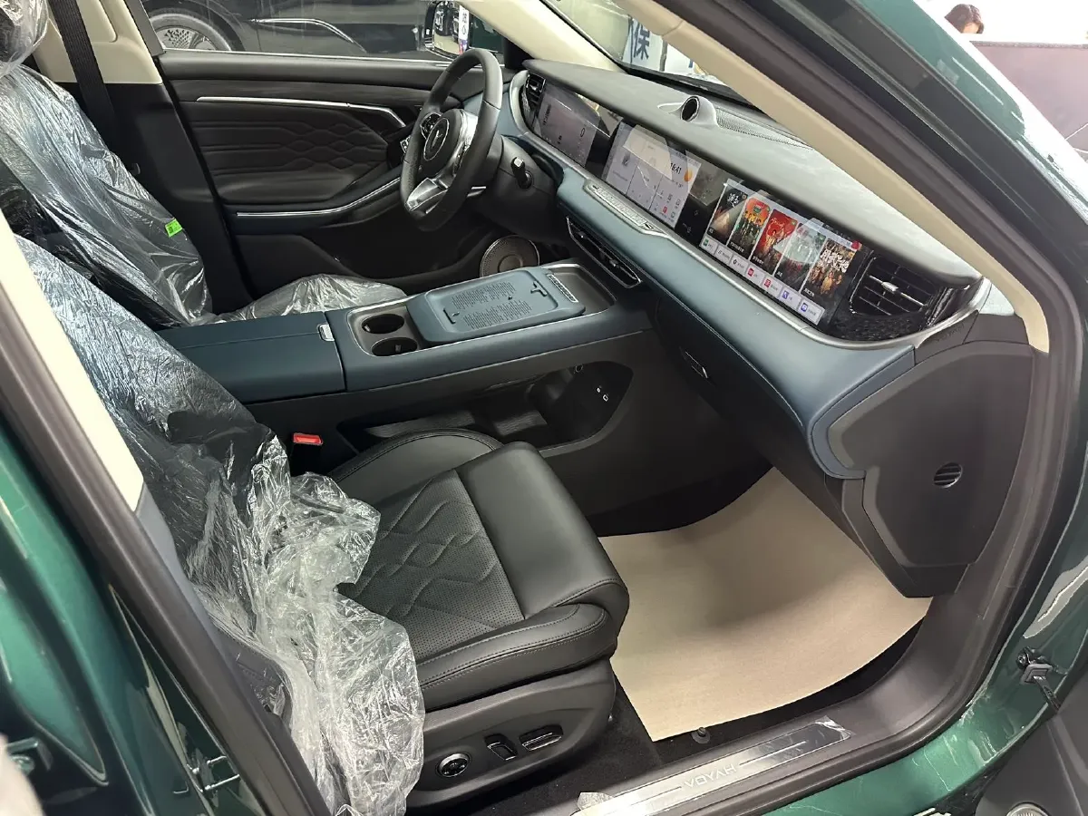 2024 Voyah FREE 1.5T 150HP L4 REEV 39.2KWH,autocango,china used car exporter,china ev exporter,chinese used car exporter,chinese used ev exporter