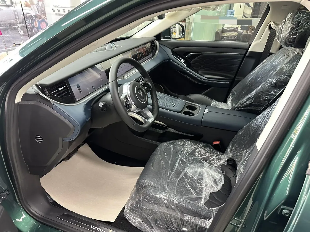 2024 Voyah FREE 1.5T 150HP L4 REEV 39.2KWH,autocango,china used car exporter,china ev exporter,chinese used car exporter,chinese used ev exporter