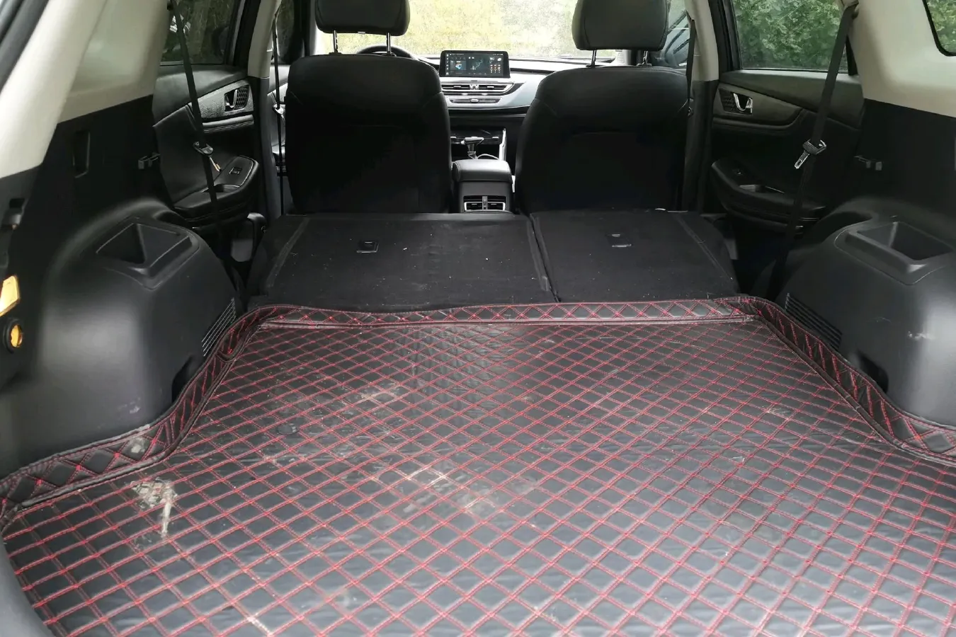 2023 ChangAn CS75 1.5T 188HP L4 7DCT,autocango,china used car exporter,china ev exporter,chinese used car exporter,chinese used ev exporter