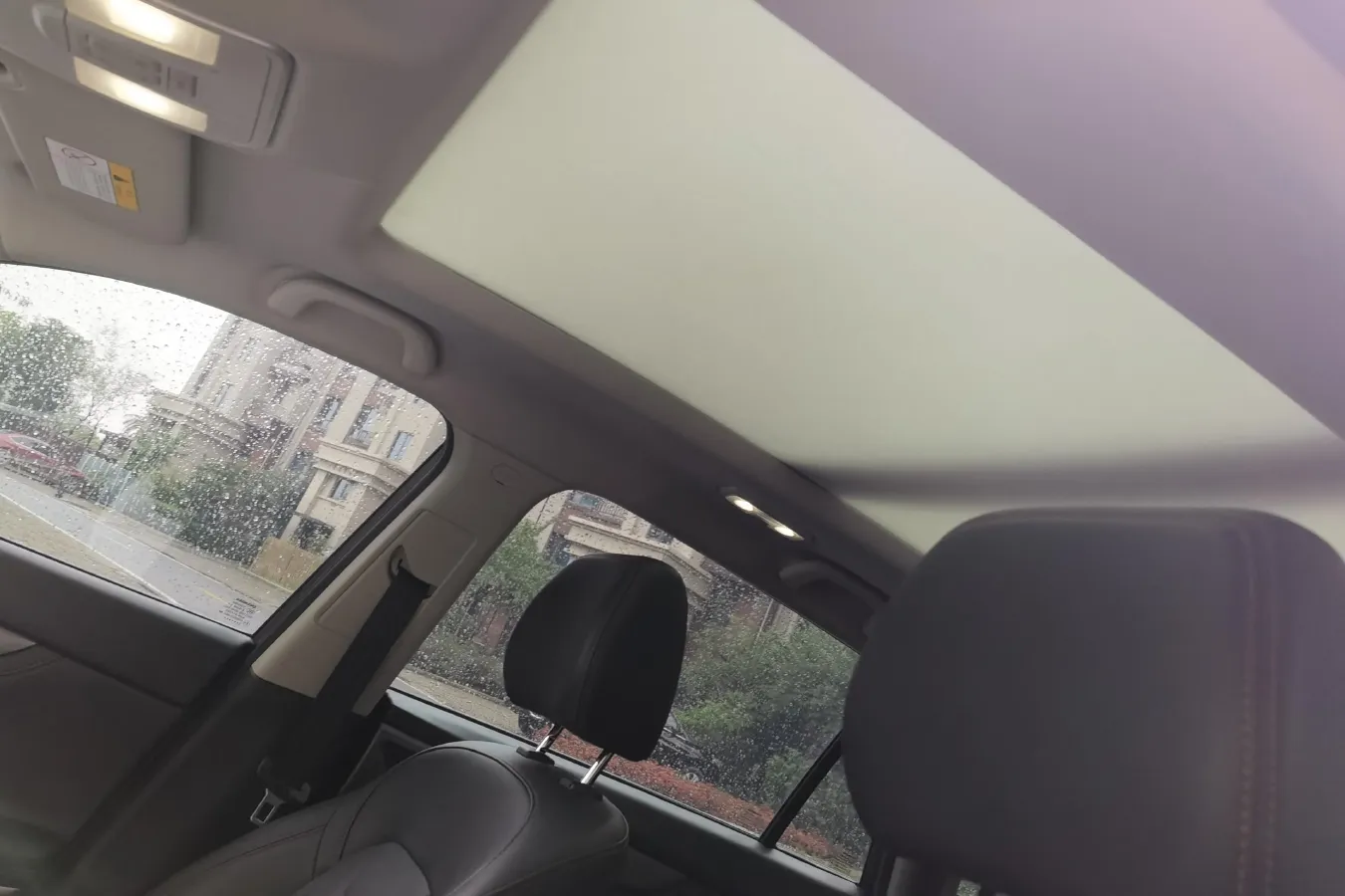 2023 ChangAn CS75 1.5T 188HP L4 7DCT,autocango,china used car exporter,china ev exporter,chinese used car exporter,chinese used ev exporter