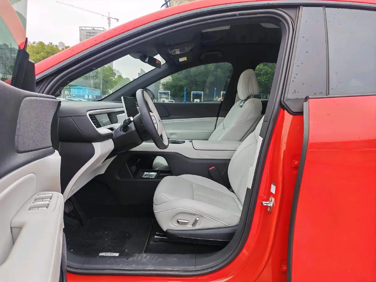 2024 Xpeng G6 BEV 66KWH,autocango,china used car exporter,china ev exporter,chinese used car exporter,chinese used ev exporter