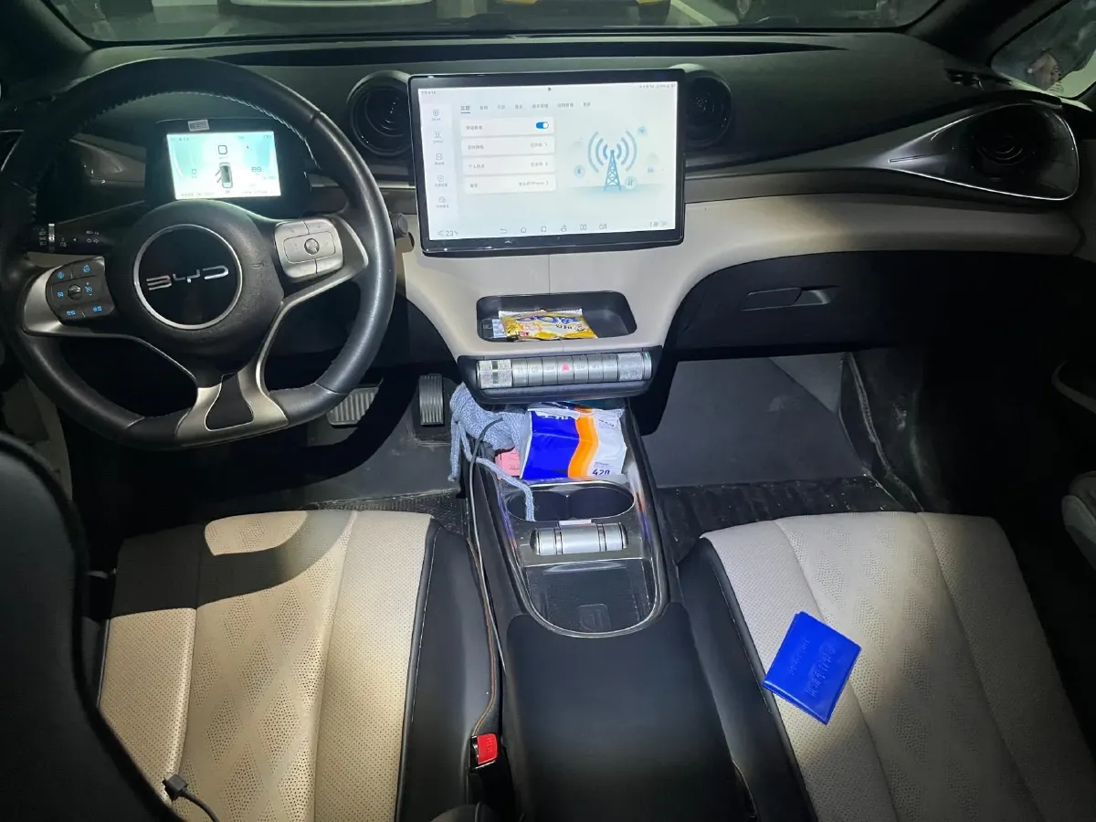 2023 BYD Dolphin BEV 44.928KWH,autocango,china used car exporter,china ev exporter,chinese used car exporter,chinese used ev exporter