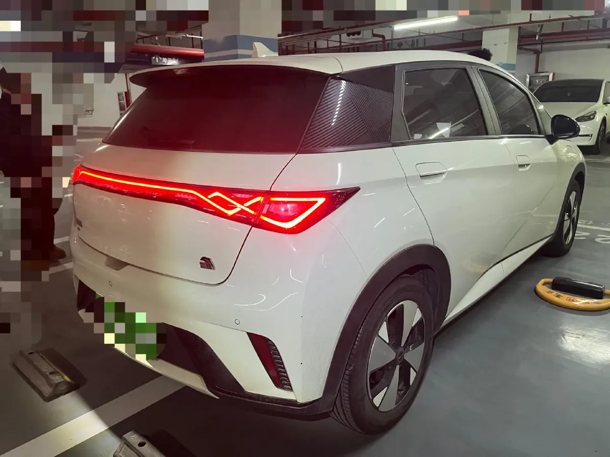 2023 BYD Dolphin BEV 44.928KWH,autocango,china used car exporter,china ev exporter,chinese used car exporter,chinese used ev exporter