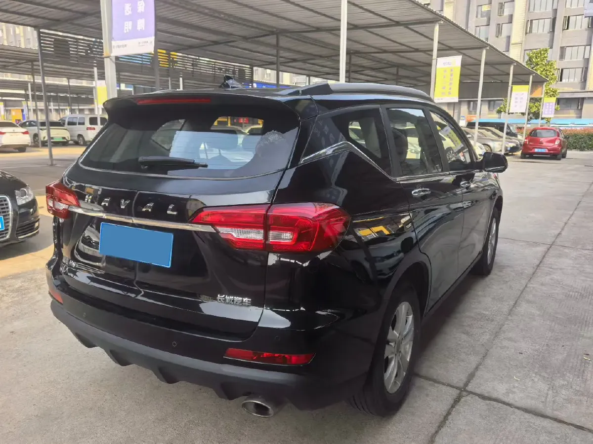 2019 Haval M6 1.5T 150HP L4 6MT,autocango,china used car exporter,china ev exporter,chinese used car exporter,chinese used ev exporter