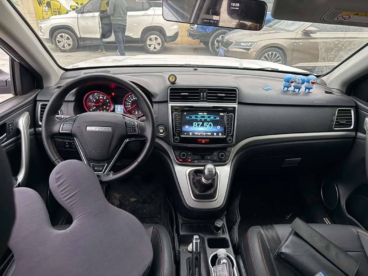 2019 Haval M6 1.5T 150HP L4 6MT,autocango,china used car exporter,china ev exporter,chinese used car exporter,chinese used ev exporter