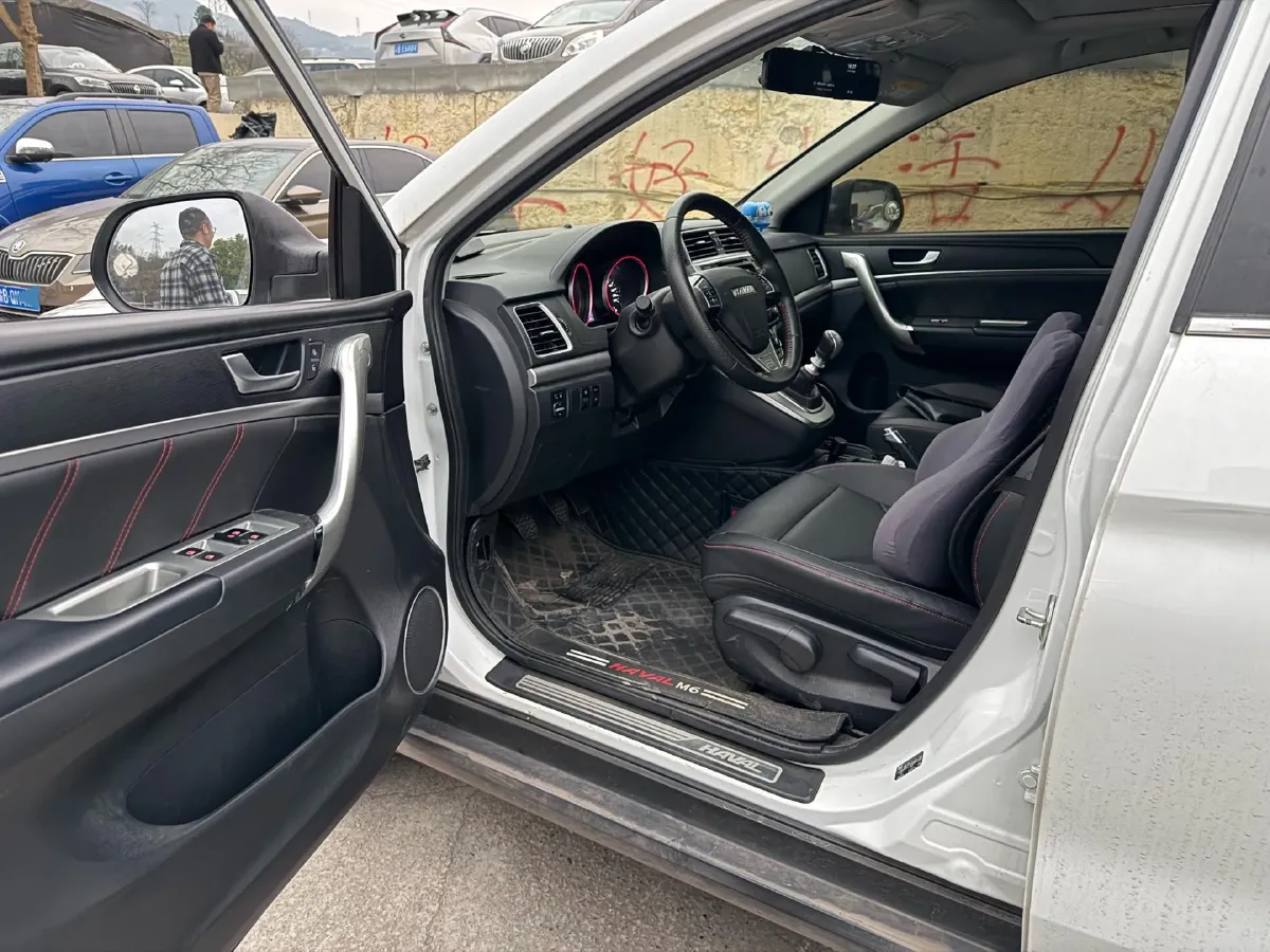 2019 Haval M6 1.5T 150HP L4 6MT,autocango,china used car exporter,china ev exporter,chinese used car exporter,chinese used ev exporter