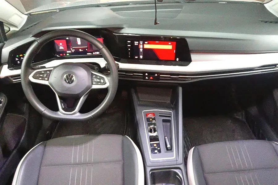 2023 Volkswagen Golf 1.4T 150HP L4 7DCT,autocango,china used car exporter,china ev exporter,chinese used car exporter,chinese used ev exporter