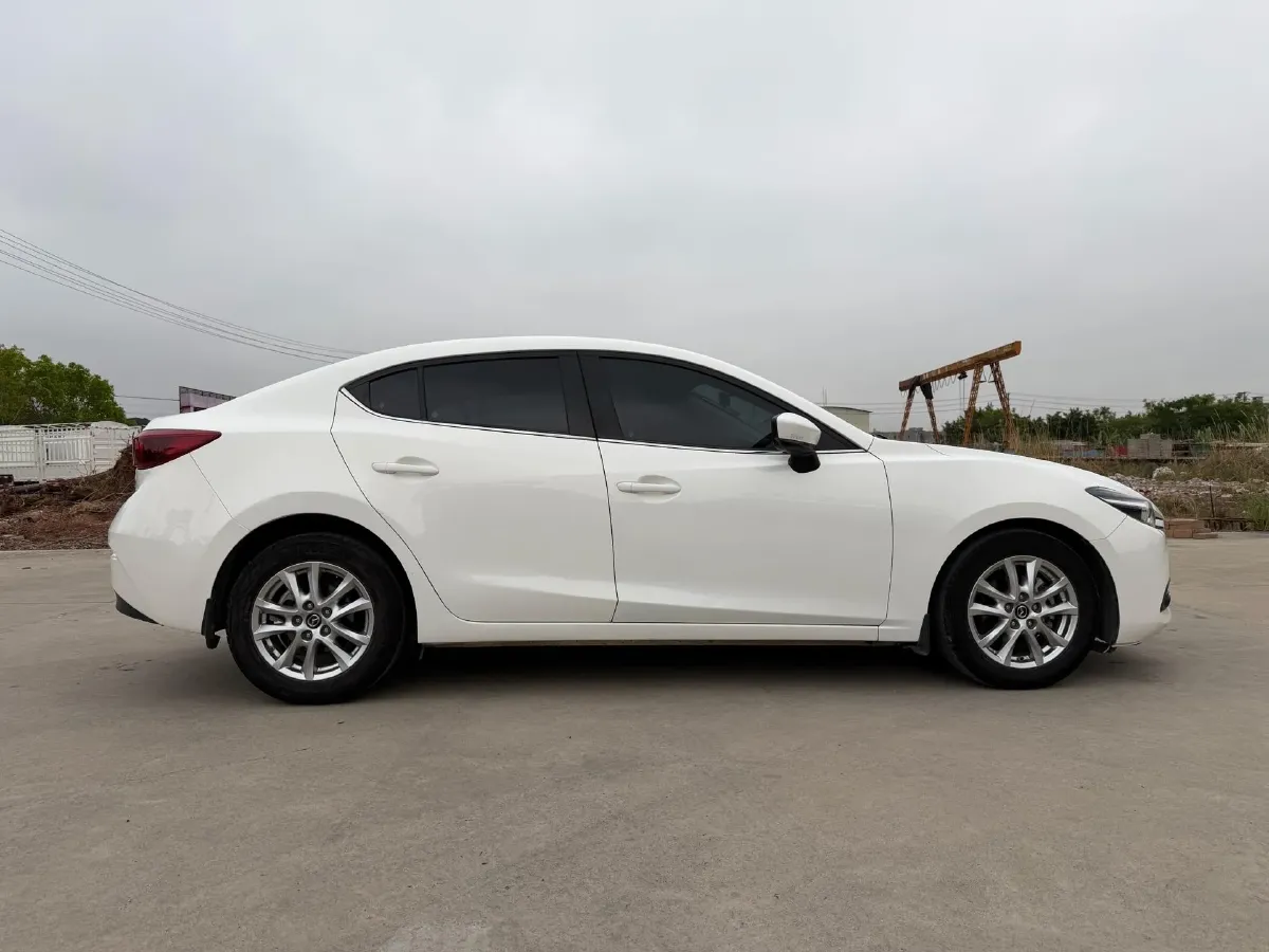 2017 Mazda 3 Axela 1.5L 117HP L4 6AT,autocango,china used car exporter,china ev exporter,chinese used car exporter,chinese used ev exporter
