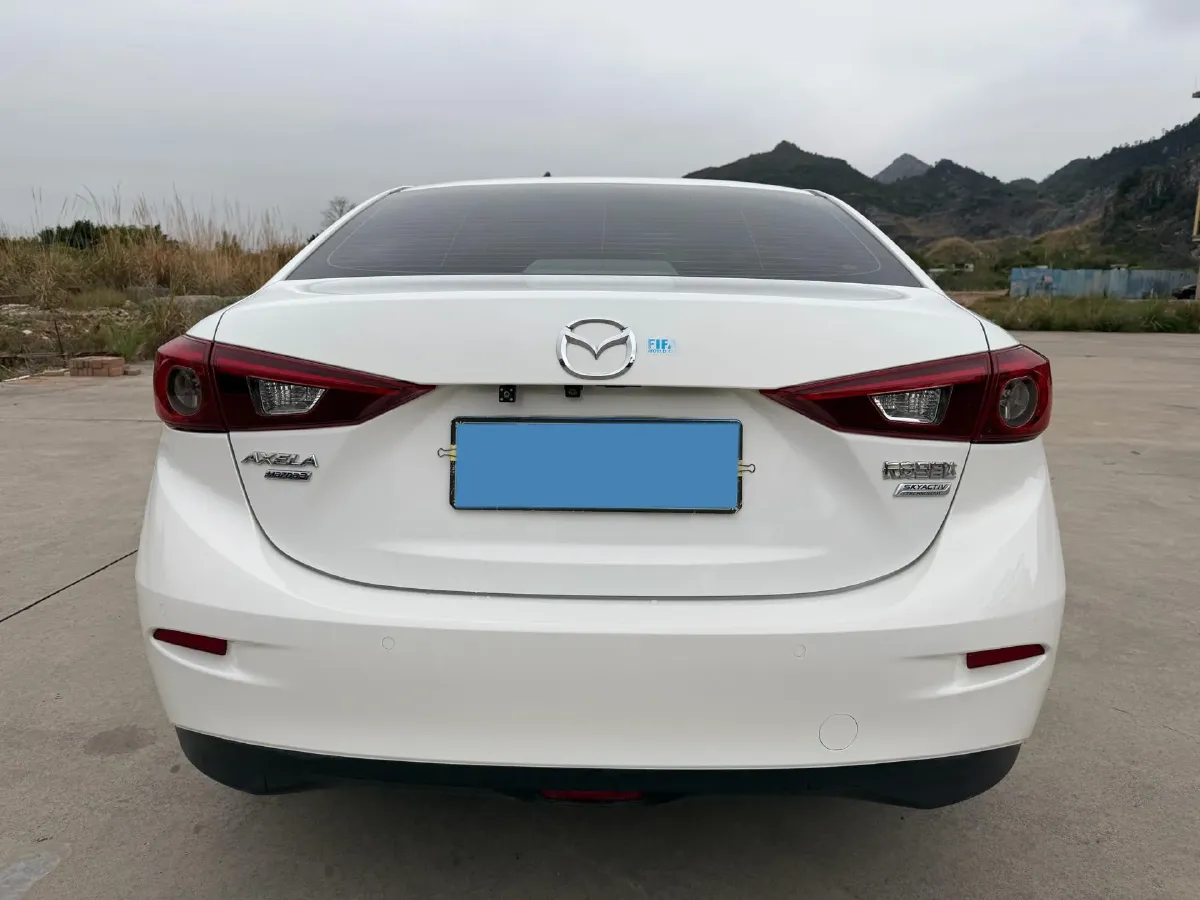 2017 Mazda 3 Axela 1.5L 117HP L4 6AT,autocango,china used car exporter,china ev exporter,chinese used car exporter,chinese used ev exporter