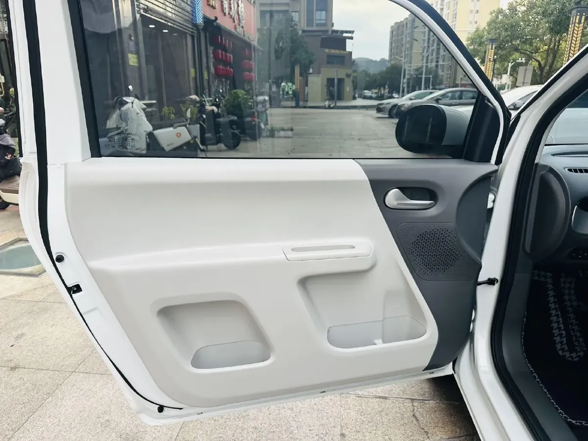 2025 LingBox BOX BEV 19.2KWH,autocango,china used car exporter,china ev exporter,chinese used car exporter,chinese used ev exporter