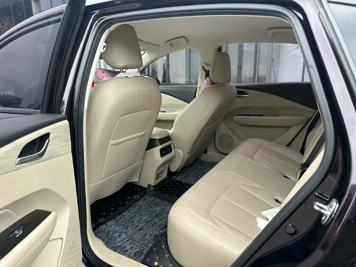 2023 WuLing XingGuang 1.5L 106HP L4 E-CVT PHEV 9.5KWH,autocango,china used car exporter,china ev exporter,chinese used car exporter,chinese used ev exporter