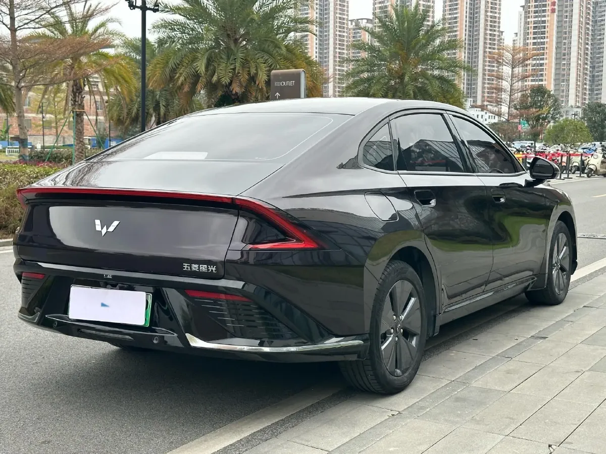 2023 WuLing XingGuang 1.5L 106HP L4 E-CVT PHEV 9.5KWH,autocango,china used car exporter,china ev exporter,chinese used car exporter,chinese used ev exporter